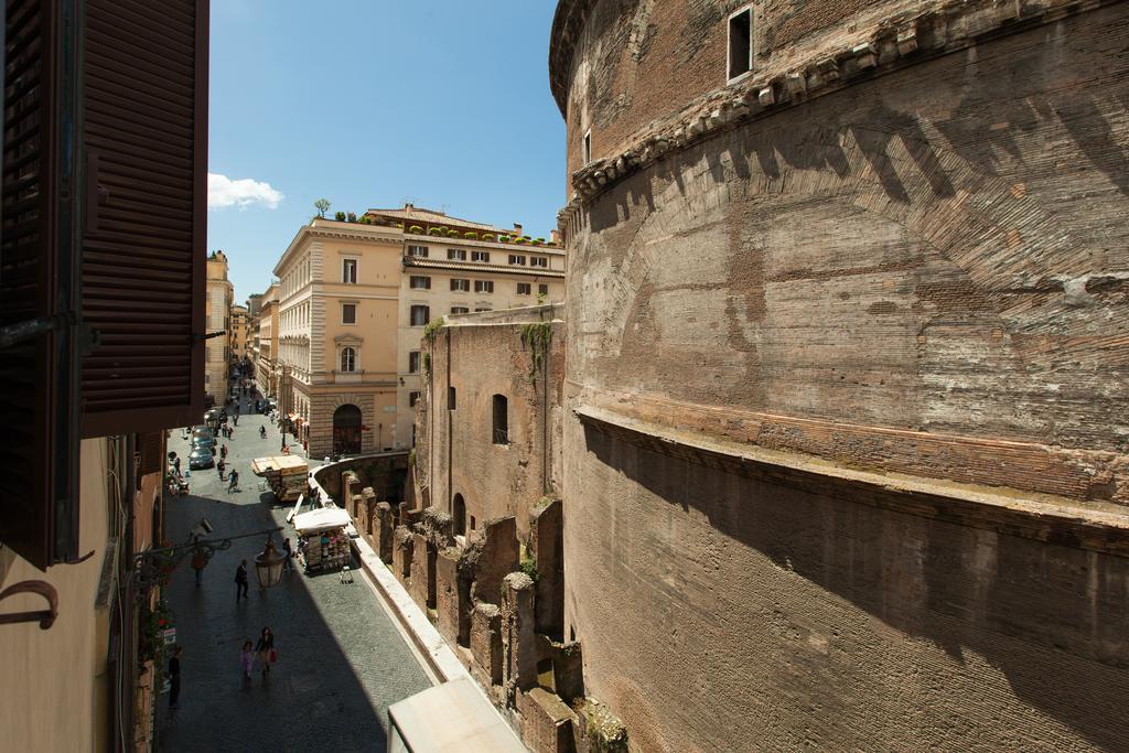 A Window On Pantheon Apartment Rome Exterior photo
