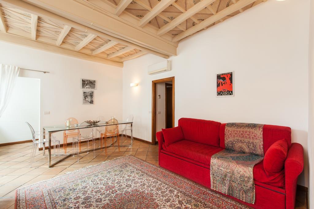 A Window On Pantheon Apartment Rome Exterior photo